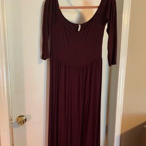 Floor Length Maternity Shoot Dress